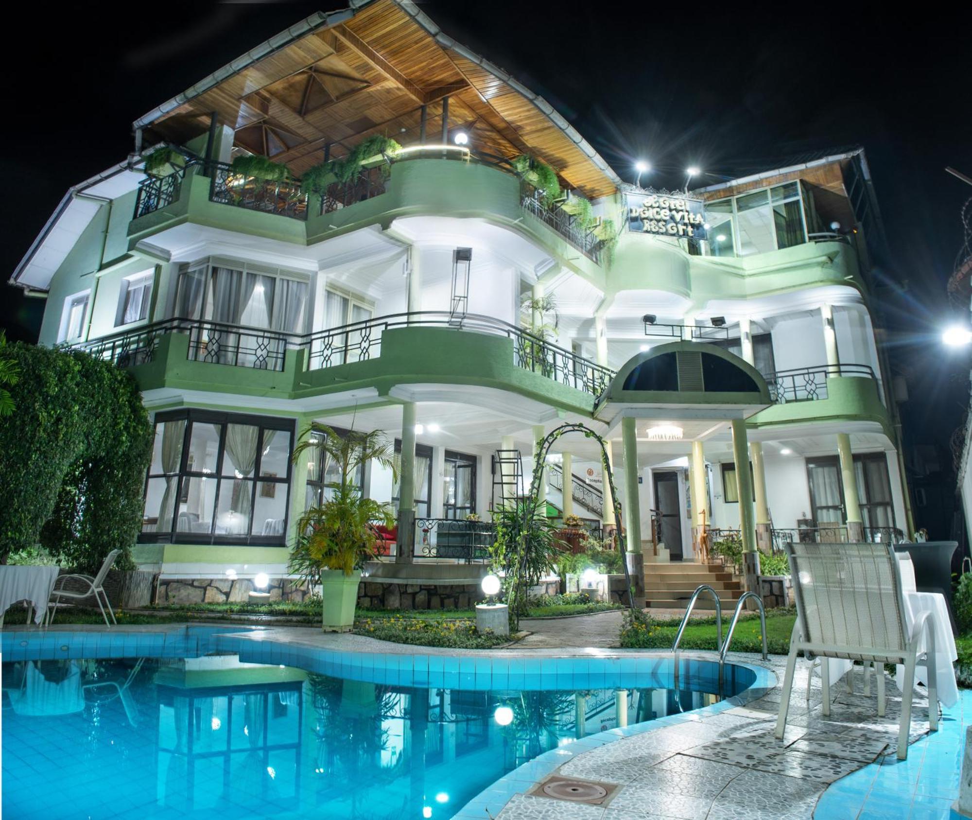 Dolce Vita Resort Hotel Бужумбура Екстериор снимка